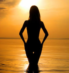 naked girl sunset 2